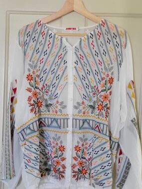 Johnny Was White Embroidered Floral Button-Down Blouse with Multicolor Stitching